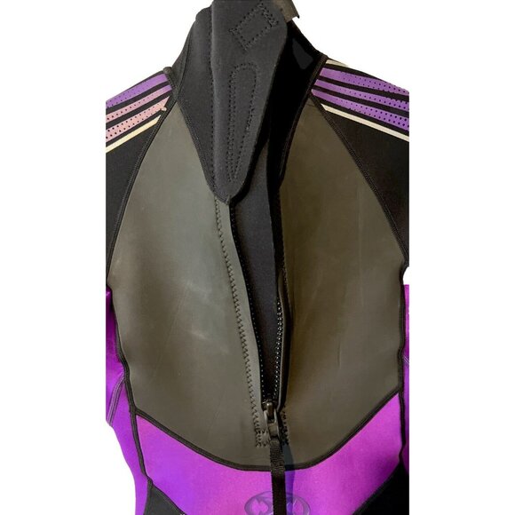 Gotcha Women’s Shorty Wetsuit Size 9/10 S Titanium 2.2. Metalite TI Chest Panel - Picture 4 of 9